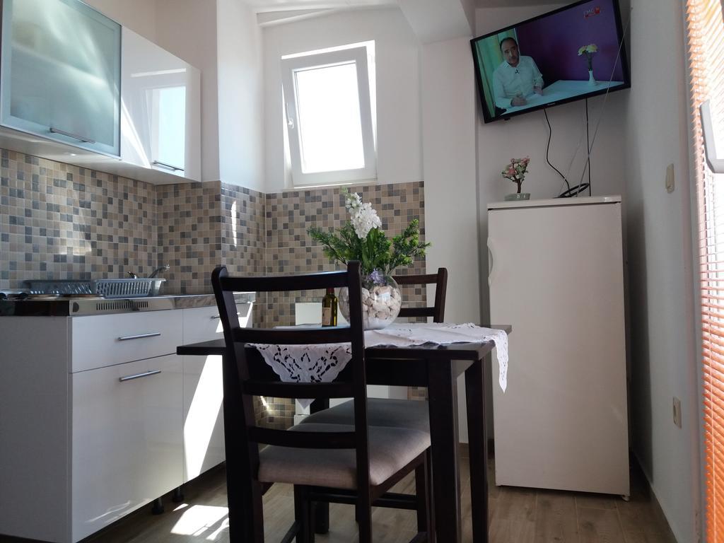 Apartments Kurilj Makarska Exterior photo